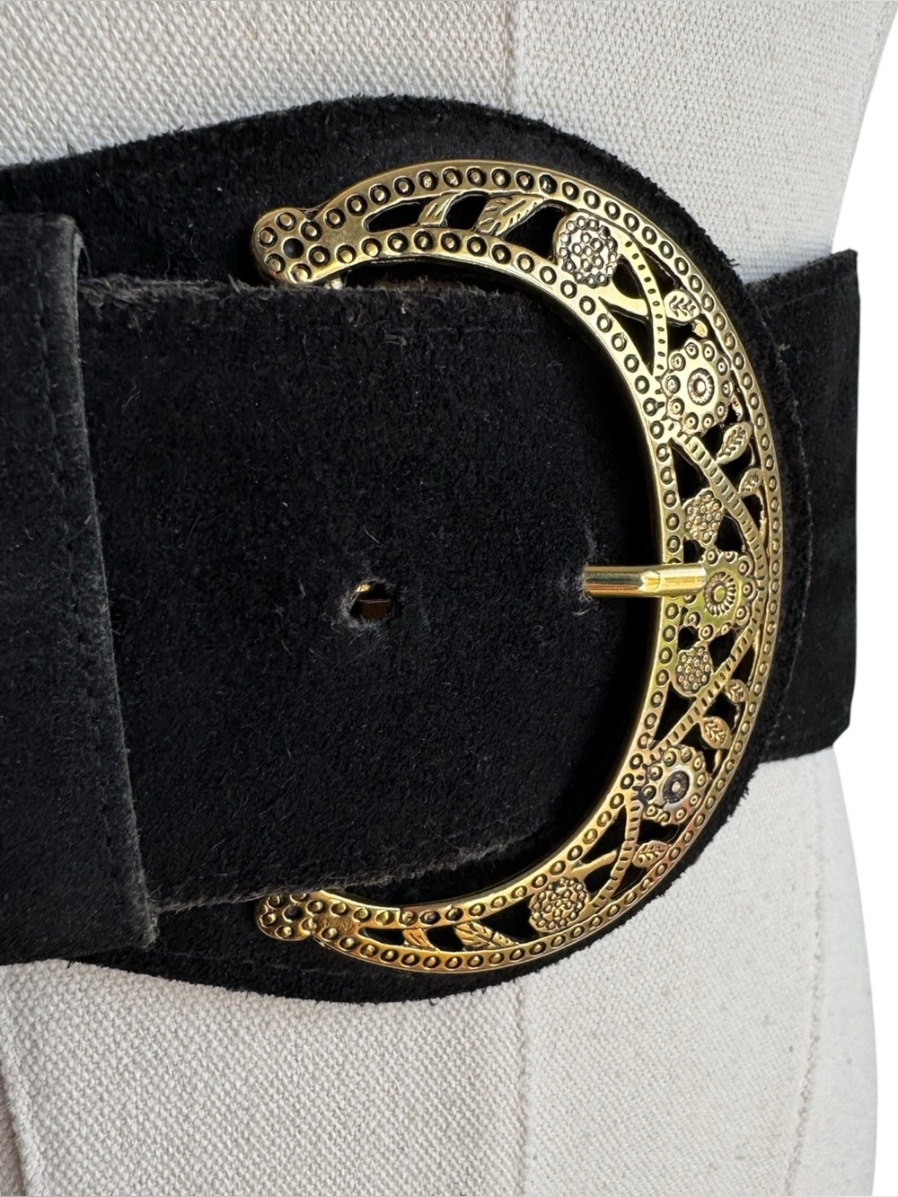 Vintage 90s Black Suede Stretch Belt M Gold Ornate Statement Buckle Witchy Moon